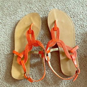 Women’s sandals